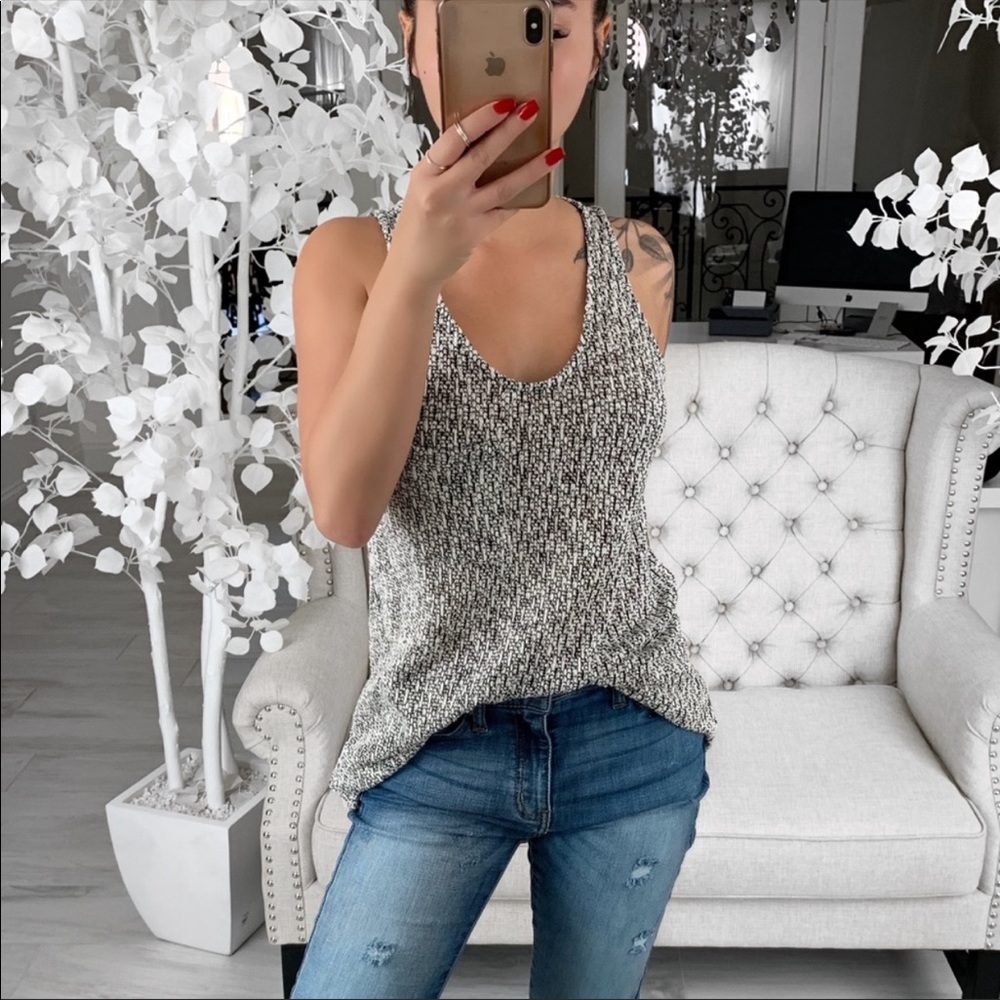 🆕 ekAttire